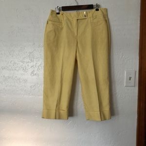 Larry Levine mid-rise capri's, size 12
